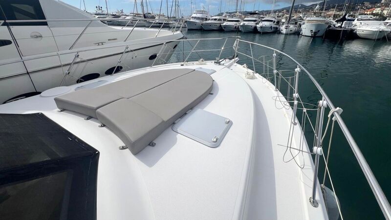 RIVIERA 45 OPEN FLY